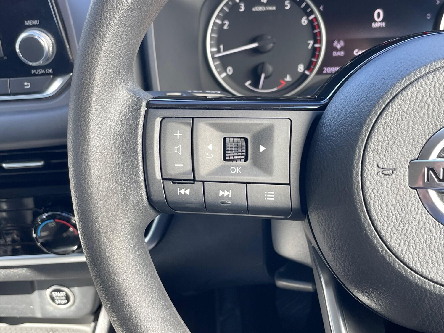 Used Nissan Qashqai 2022 for sale - 77612949: Photo 38