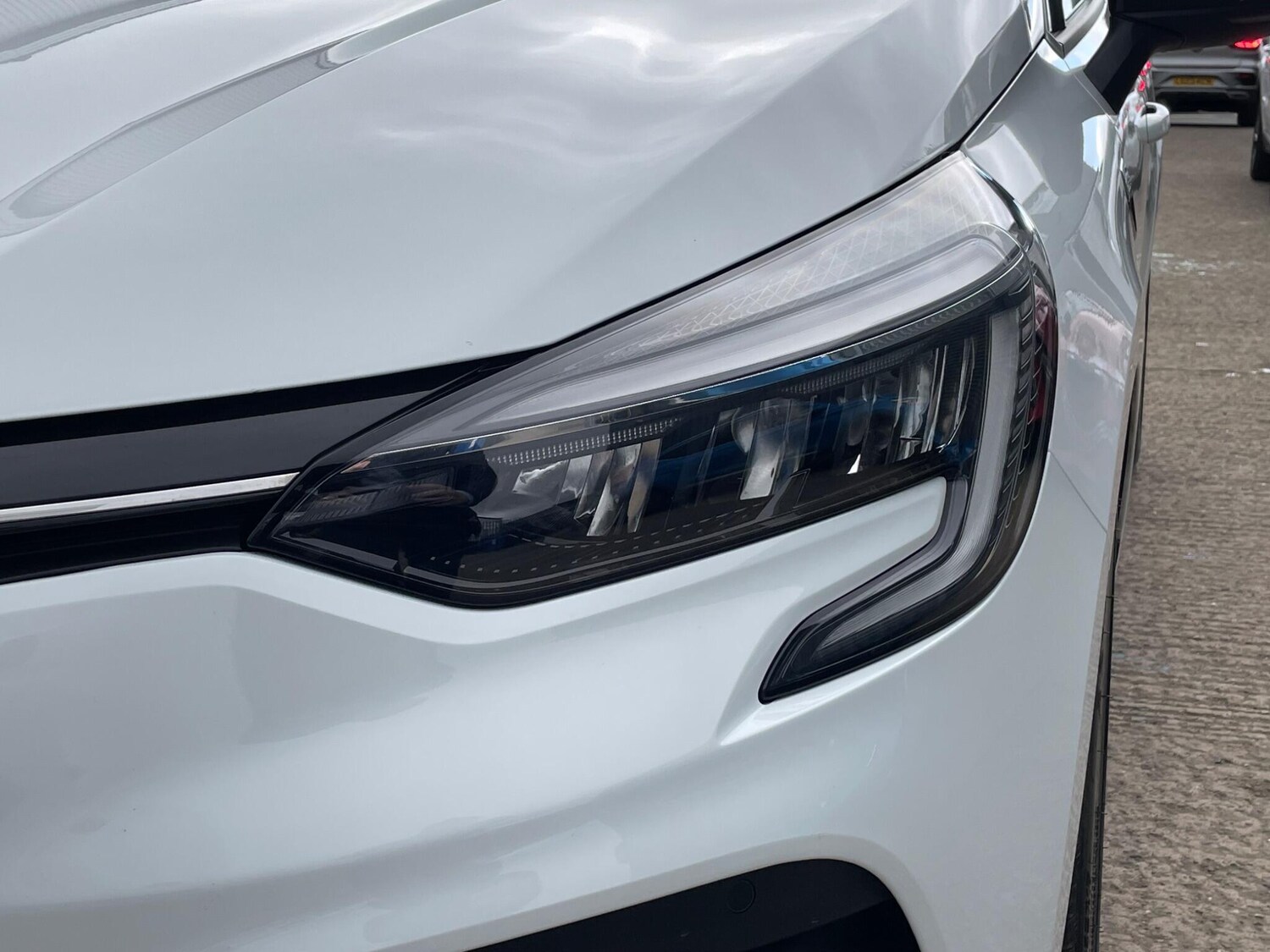 Used Renault Clio 2023 for sale - 77597852: Photo 24