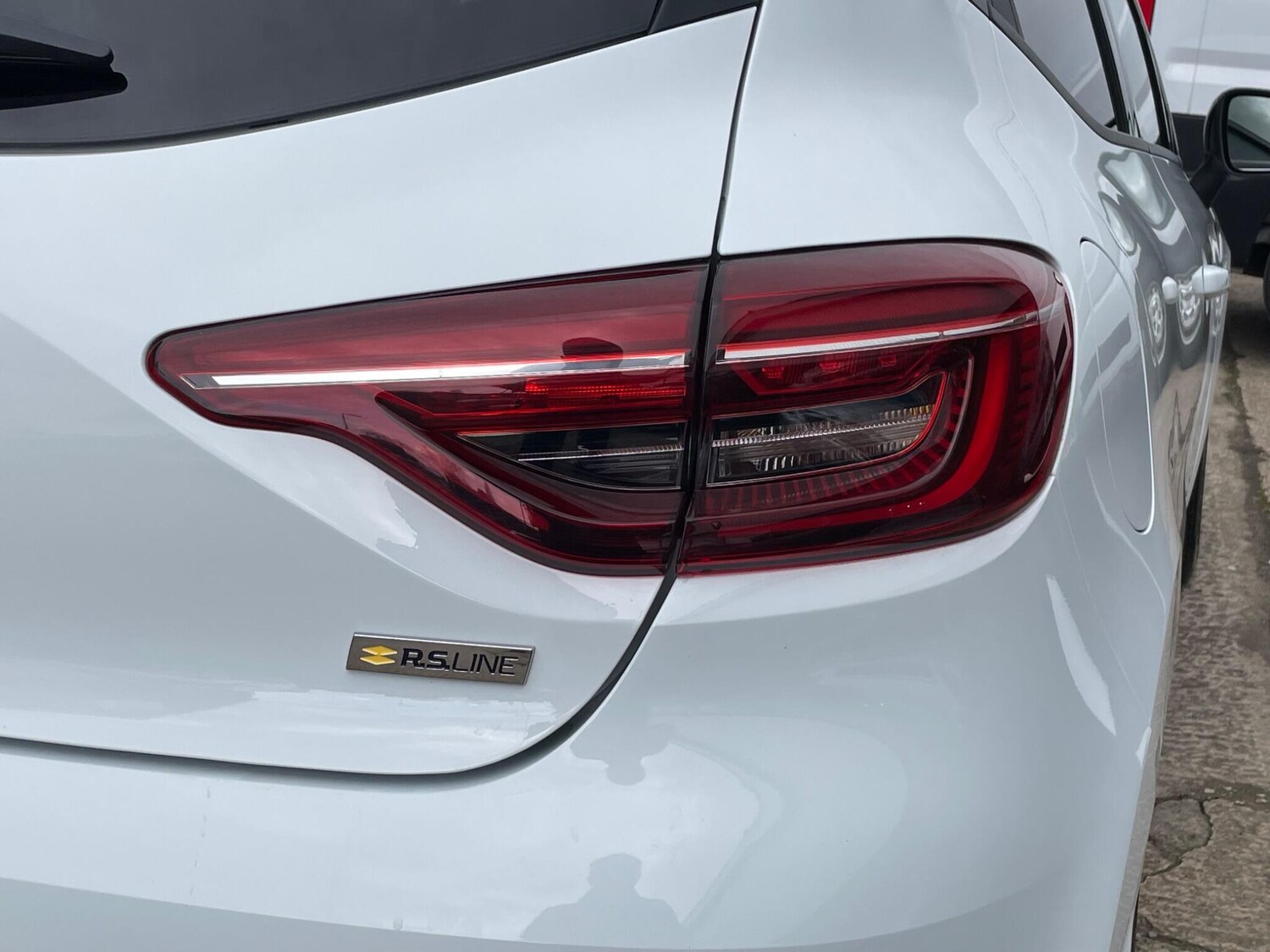 Used Renault Clio 2023 for sale - 77597852: Photo 31