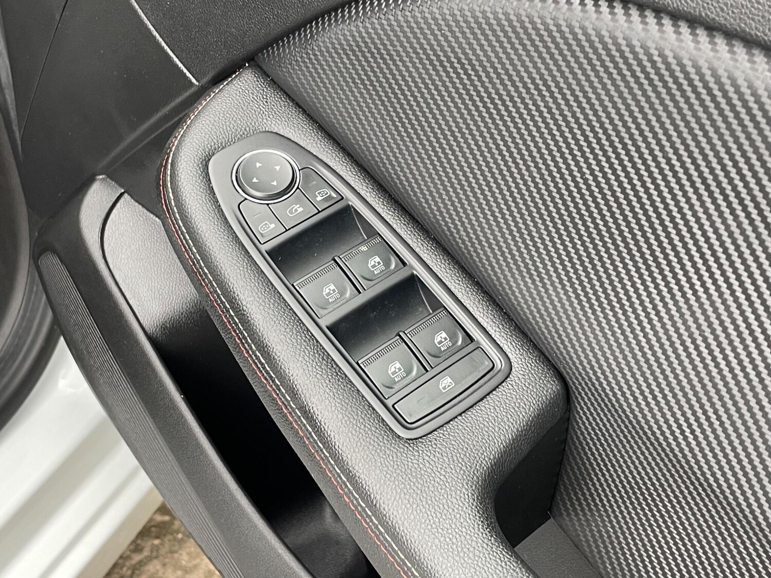 Used Renault Clio 2023 for sale - 77597852: Photo 37