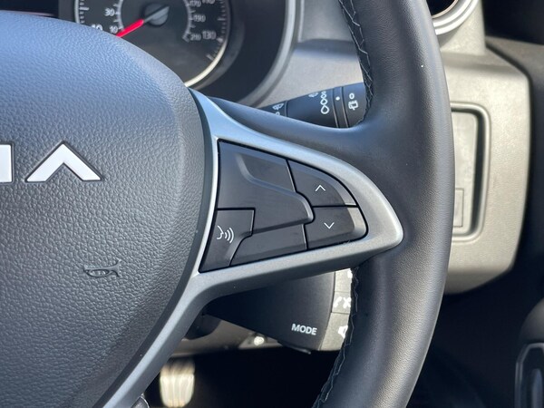 Used Dacia Duster 2024 for sale - 75677845: Photo 41