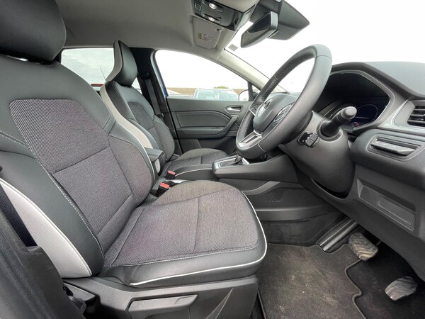 Used Renault Captur 2023 for sale - 76085531: Photo 38