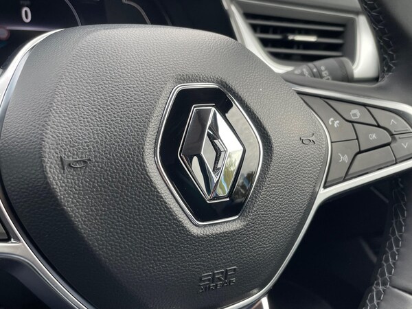 Used Renault Captur 2023 for sale - 76085531: Photo 42
