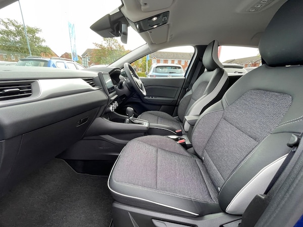 Used Renault Captur 2023 for sale - 76085531: Photo 58
