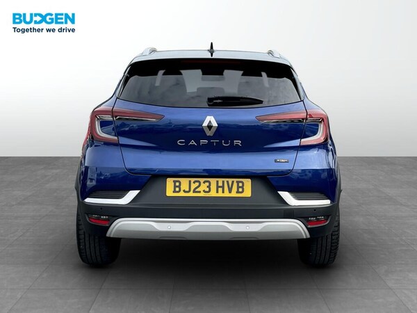 Used Renault Captur 2023 for sale - 76085531: Photo 5