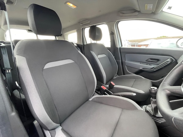 Used Dacia Duster 2020 for sale - 75622949: Photo 30