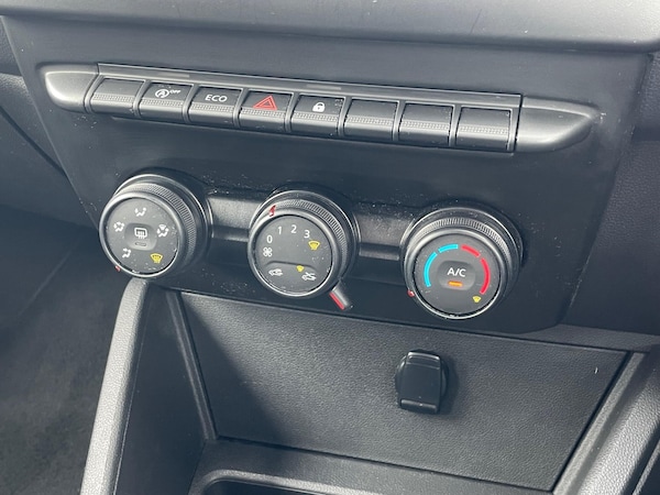 Used Dacia Duster 2020 for sale - 75622949: Photo 41