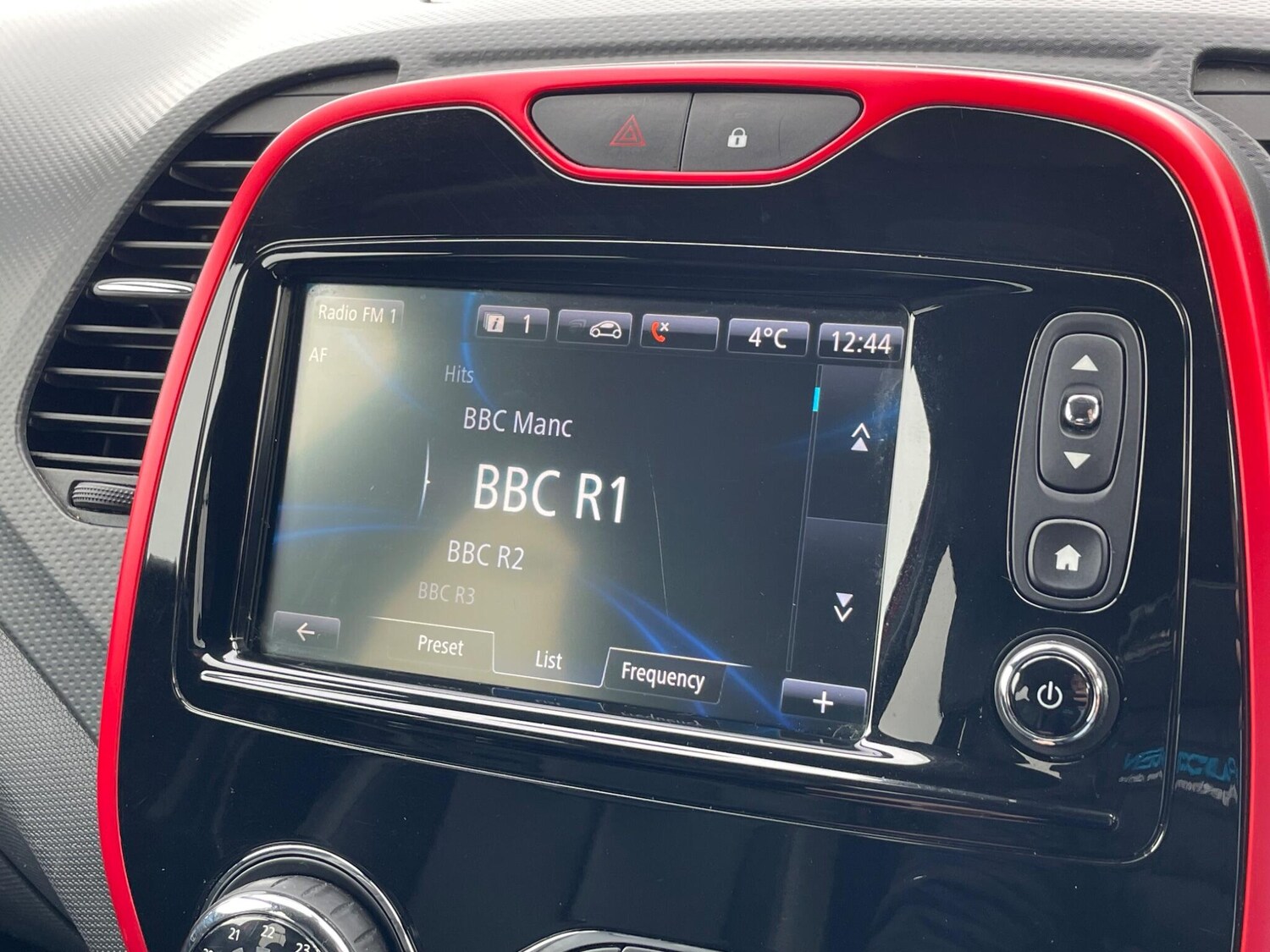 Used Renault Captur 2015 for sale - 77425284: Photo 45