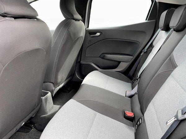 Used Renault Clio 2024 for sale - 75351334: Photo 16
