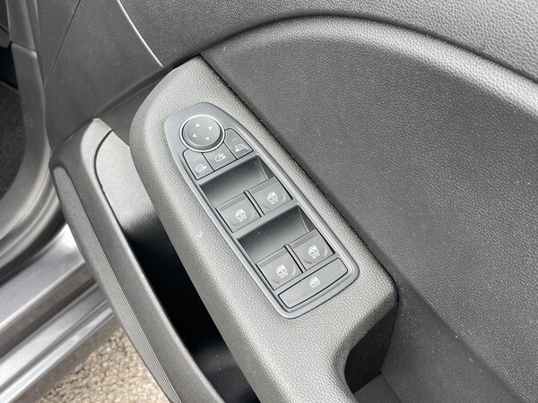 Used Renault Clio 2024 for sale - 75351334: Photo 33