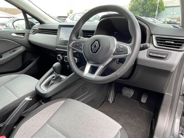 Used Renault Clio 2024 for sale - 75351334: Photo 36