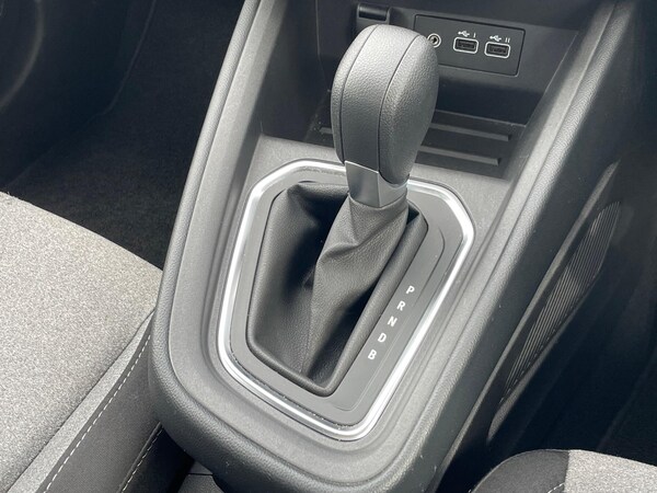 Used Renault Clio 2024 for sale - 75351334: Photo 50