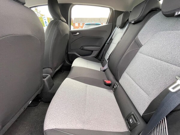 Used Renault Clio 2024 for sale - 75351334: Photo 55