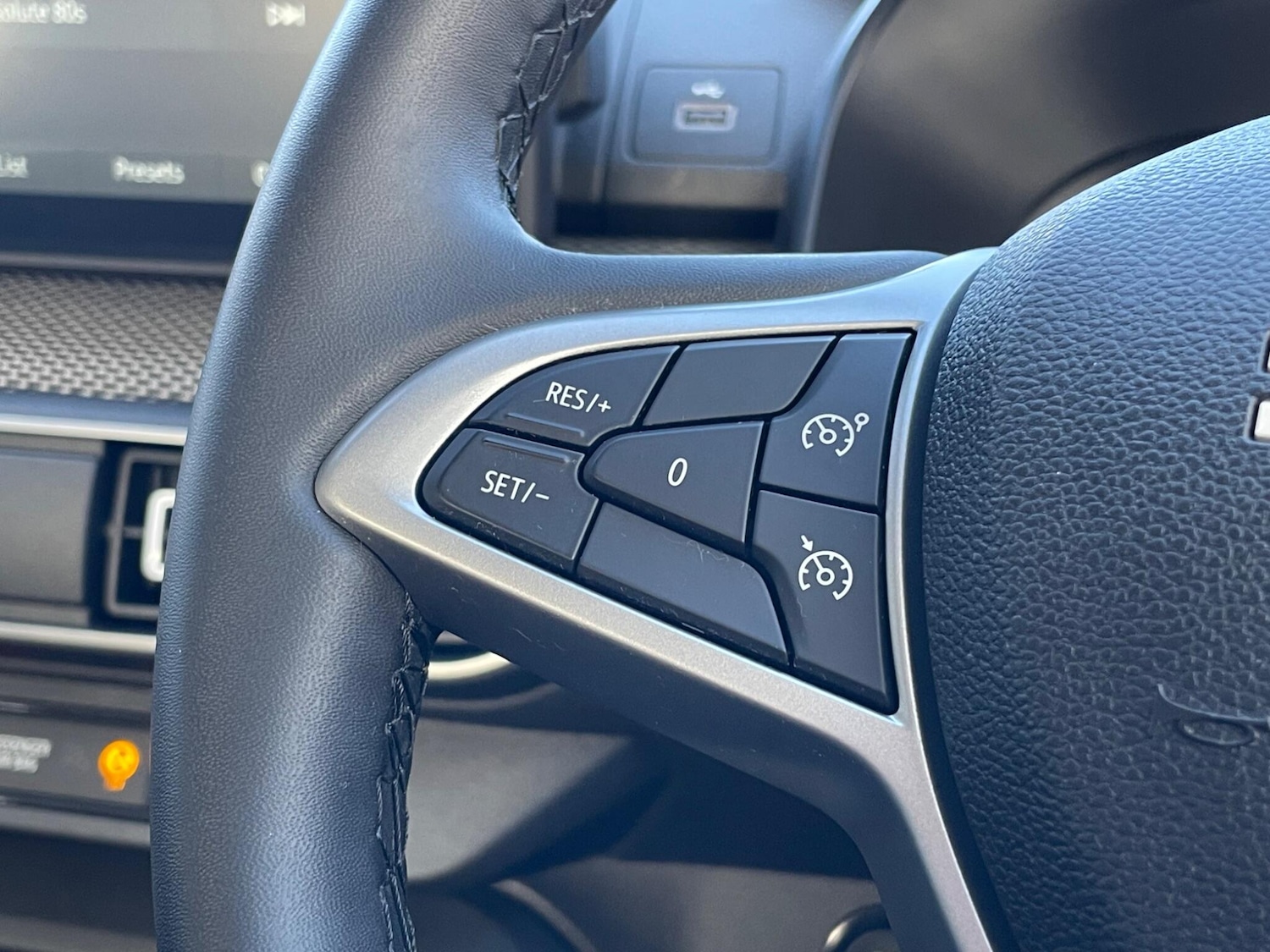 Used Dacia Sandero 2024 for sale - 77537388: Photo 35