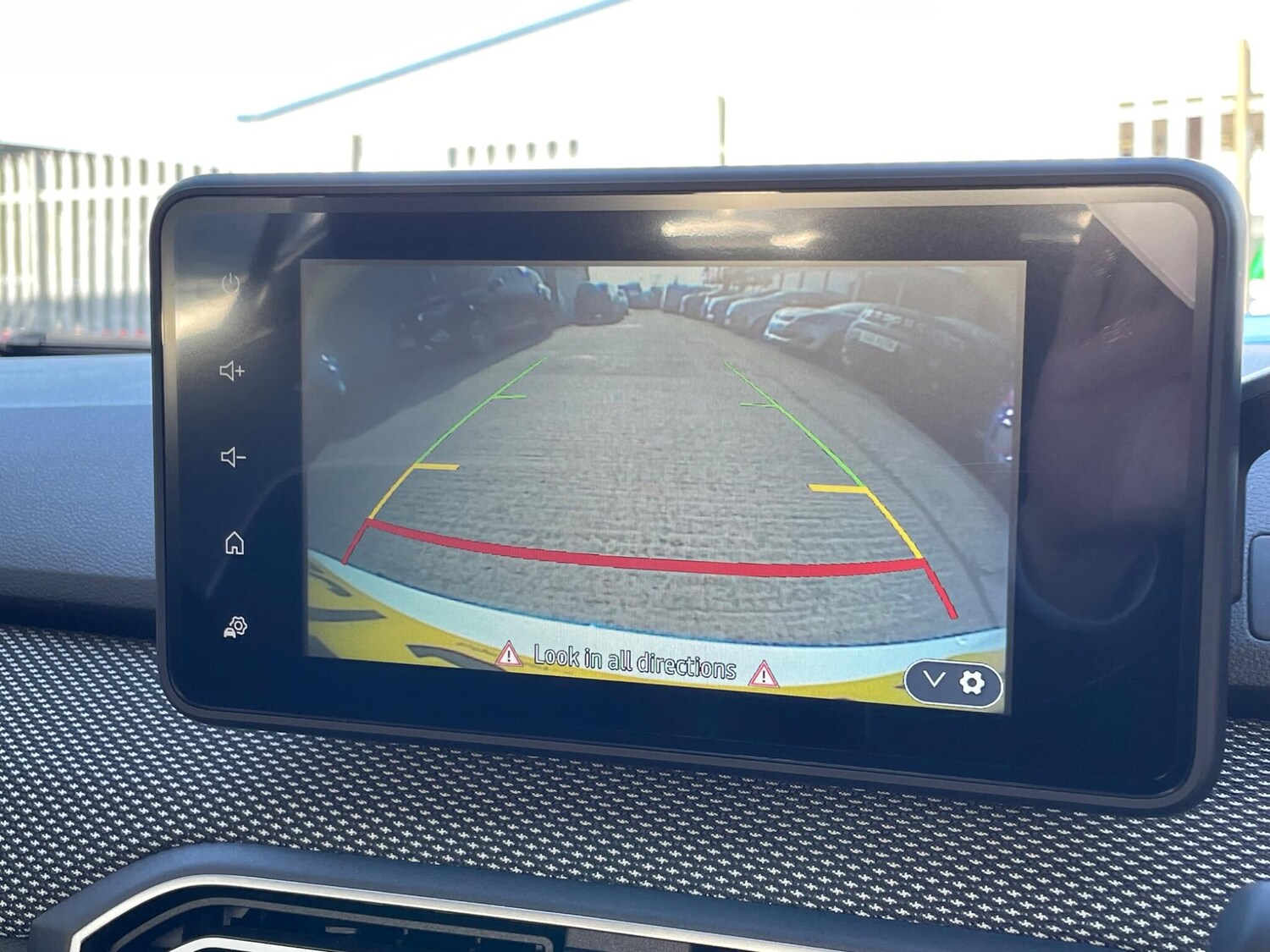 Used Dacia Sandero 2024 for sale - 77537388: Photo 43