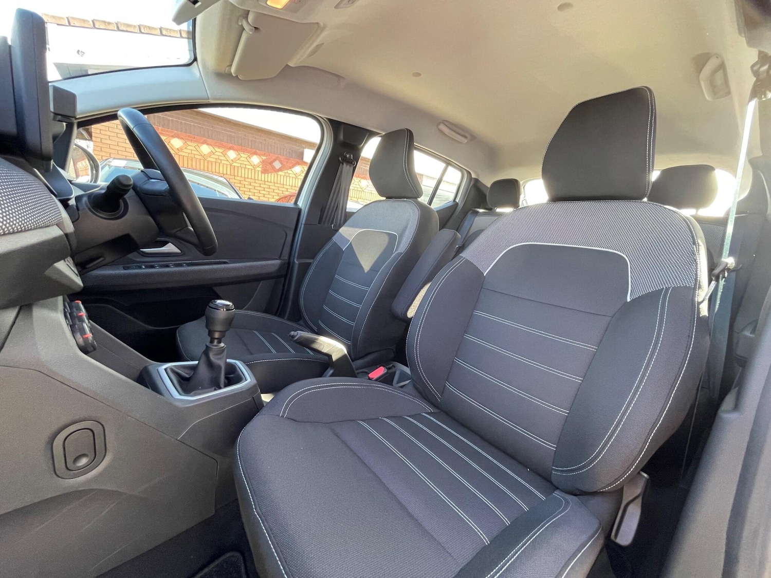 Used Dacia Sandero 2024 for sale - 77537388: Photo 47