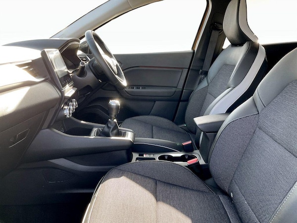 Used Renault Captur 2021 for sale - 76060036: Photo 15