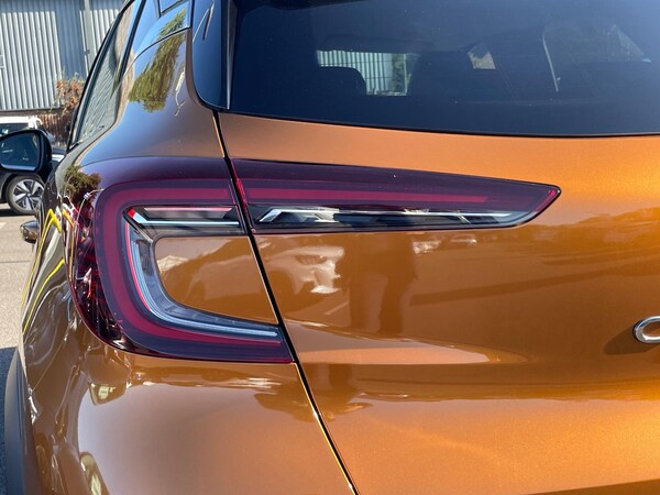 Used Renault Captur 2021 for sale - 76060036: Photo 27
