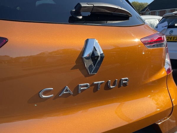 Used Renault Captur 2021 for sale - 76060036: Photo 29