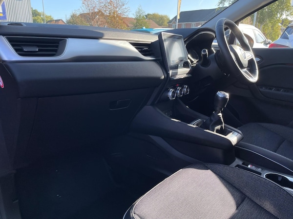 Used Renault Captur 2021 for sale - 76060036: Photo 55