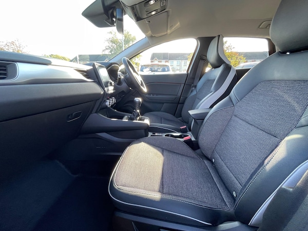 Used Renault Captur 2021 for sale - 76060036: Photo 56