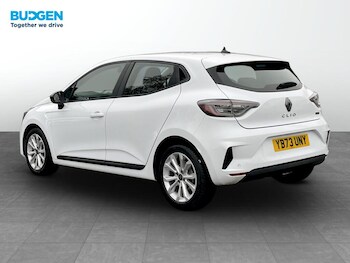 Used Renault Clio 2023 for sale - 77825166: Photo