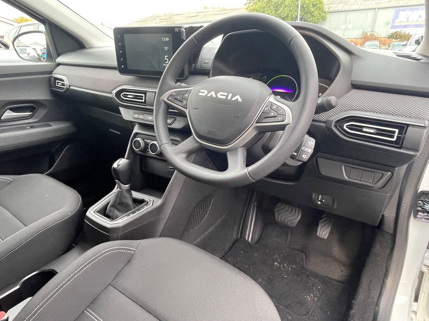 Used Dacia Jogger 2023 for sale - 76095182: Photo 35