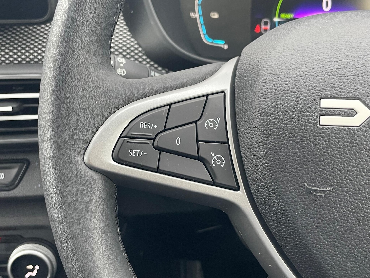 Used Dacia Jogger 2023 for sale - 76095182: Photo 37