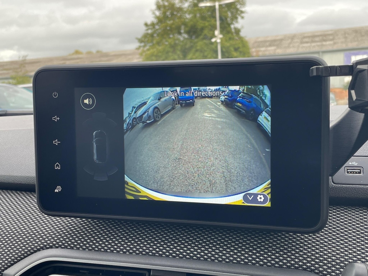 Used Dacia Jogger 2023 for sale - 76095182: Photo 45