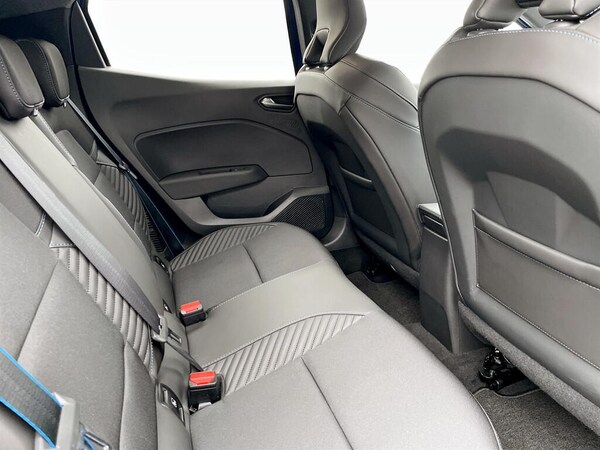 Used Renault Clio 2024 for sale - 76174928: Photo 17