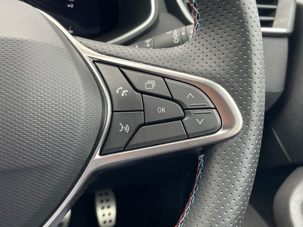 Used Renault Clio 2024 for sale - 76174928: Photo 45