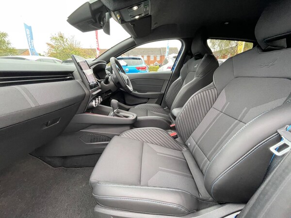 Used Renault Clio 2024 for sale - 76174928: Photo 61