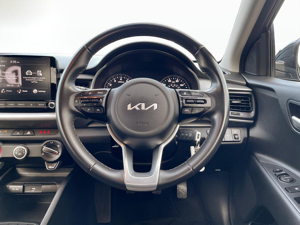 Used Kia Stonic 2022 for sale - 76592737: Photo 12