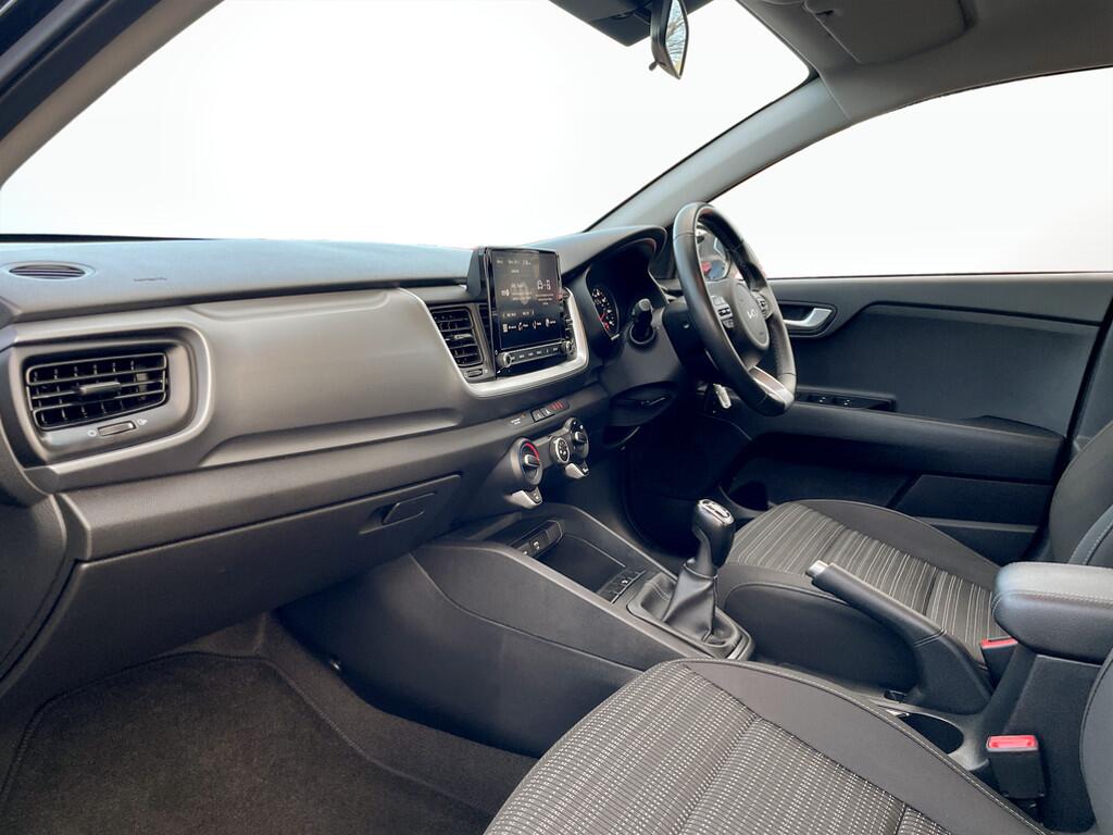 Used Kia Stonic 2022 for sale - 76592737: Photo 14