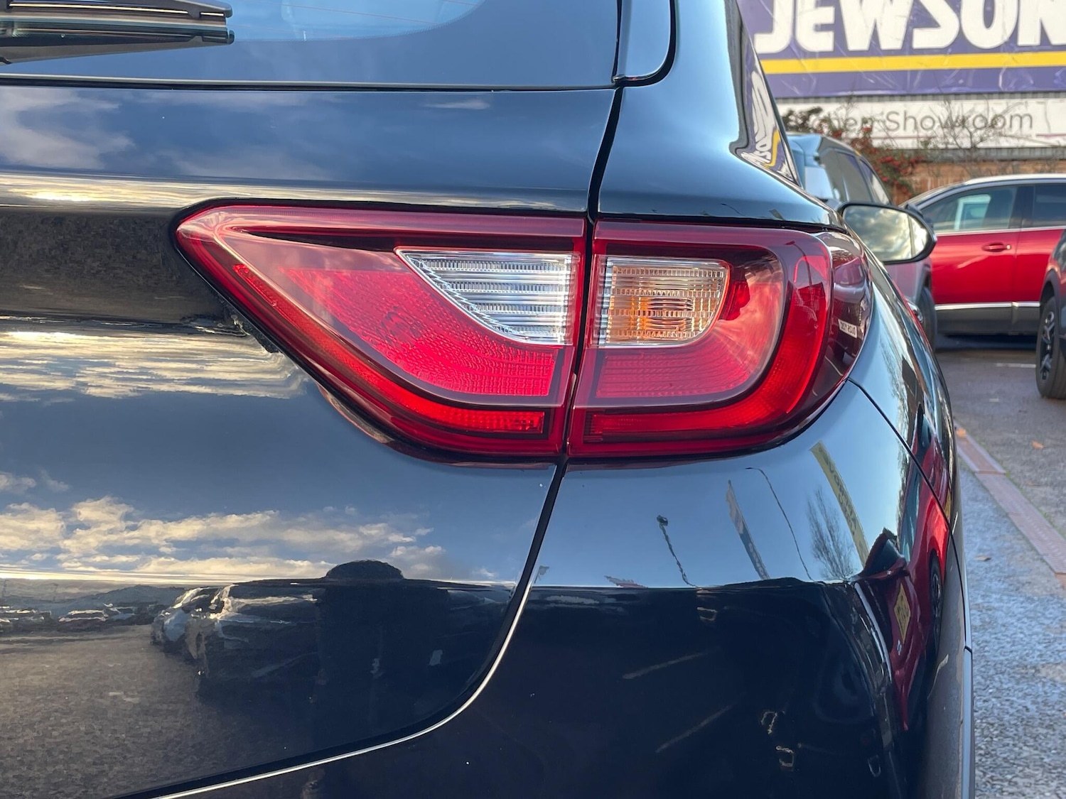 Used Kia Stonic 2022 for sale - 76592737: Photo 27