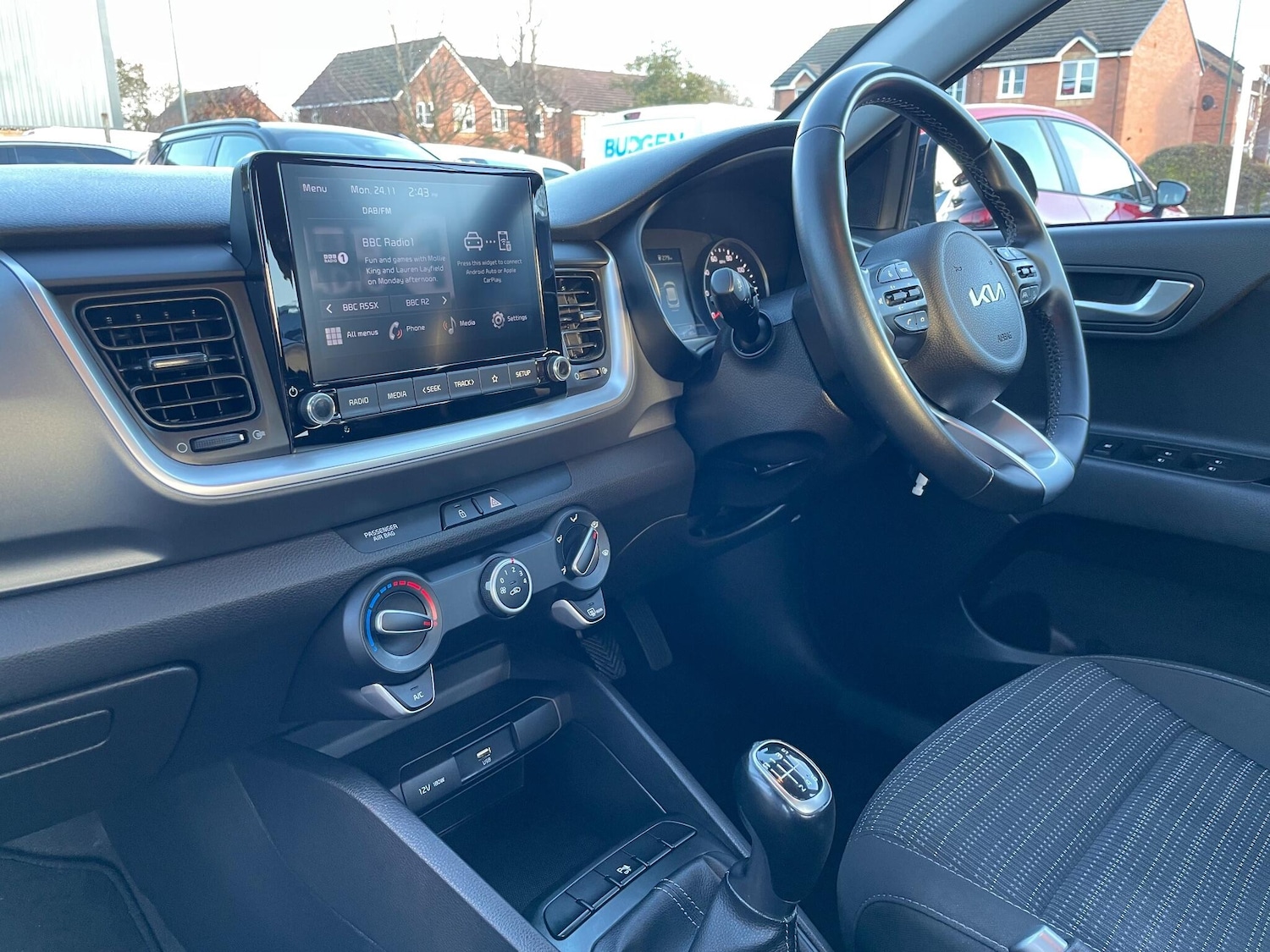 Used Kia Stonic 2022 for sale - 76592737: Photo 53