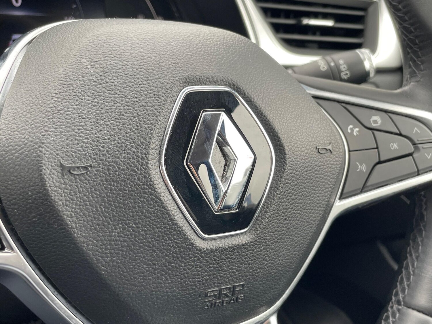 Used Renault Captur 2021 for sale - 75728907: Photo 42