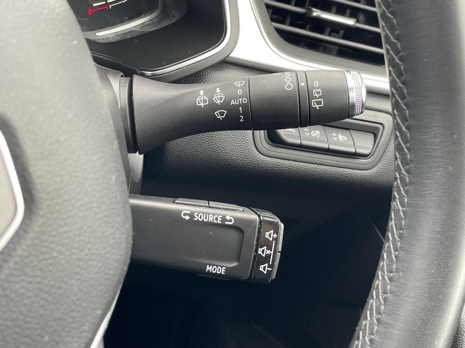 Used Renault Captur 2021 for sale - 75728907: Photo 45