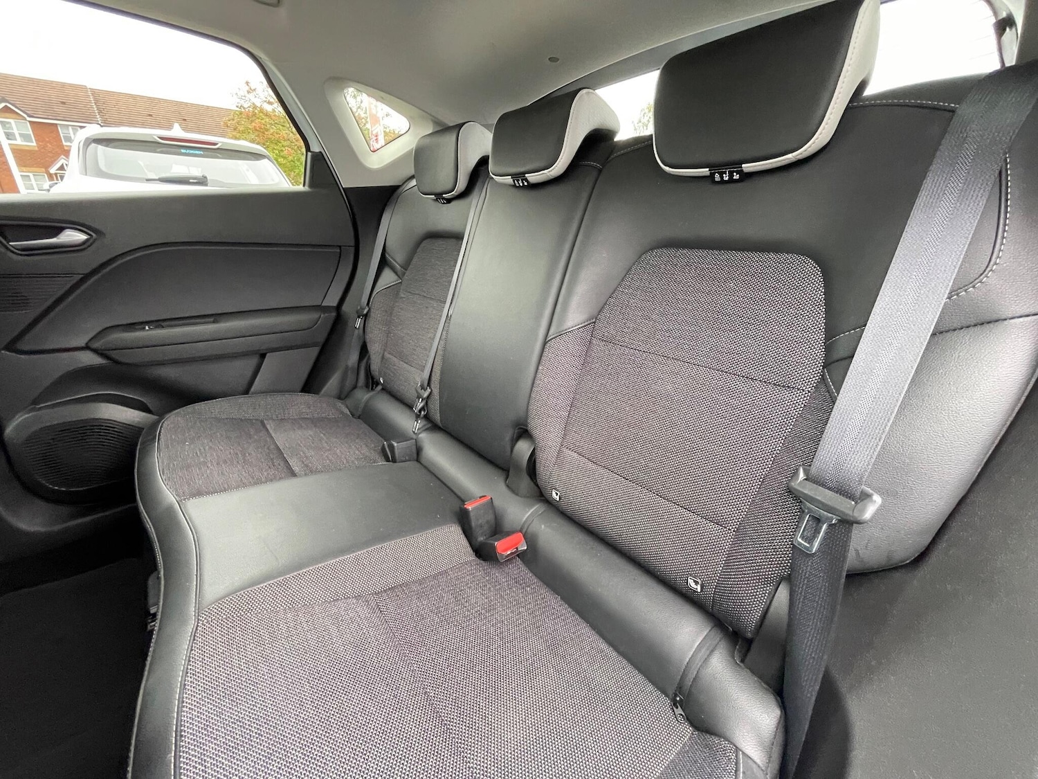 Used Renault Captur 2021 for sale - 75728907: Photo 62