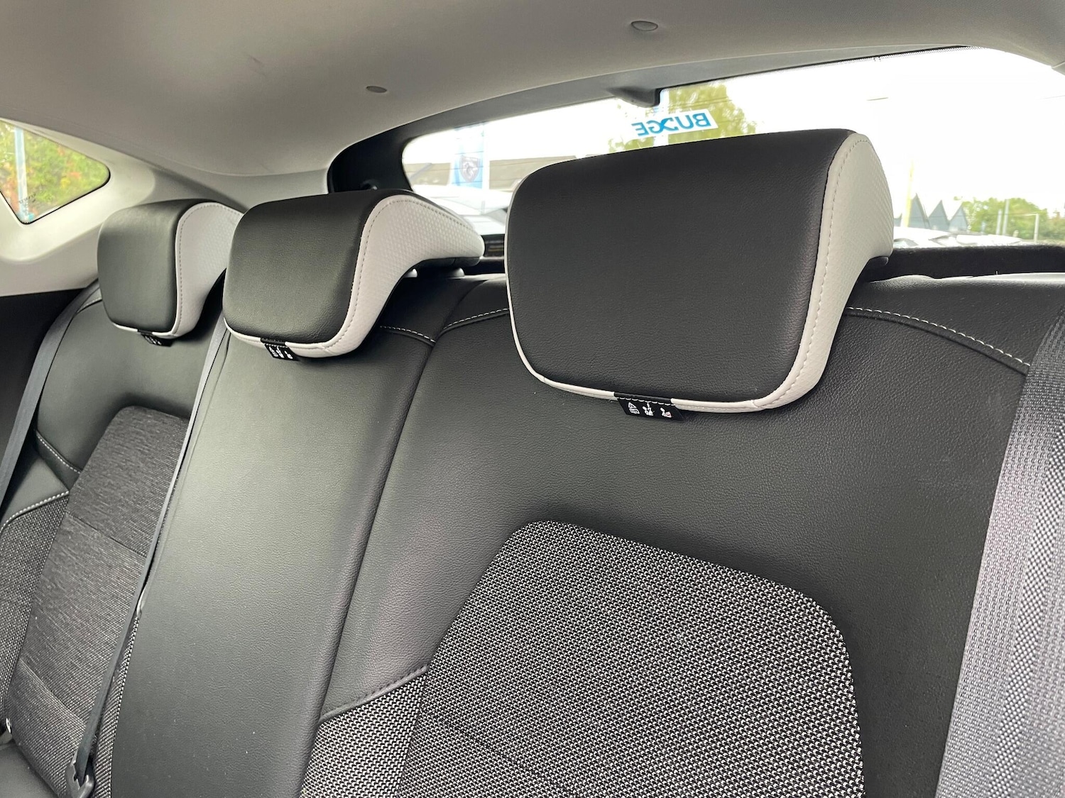 Used Renault Captur 2021 for sale - 75728907: Photo 63