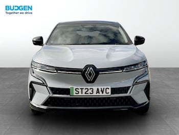 Used Renault Megane E Tech 2023 for sale - 76270904: Photo