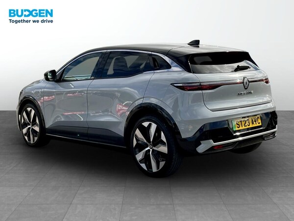 Used Renault Megane E Tech 2023 for sale - 76270904: Photo 4