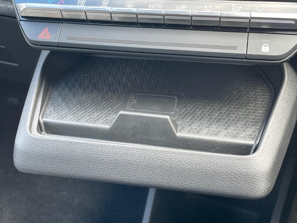 Used Renault Megane E Tech 2023 for sale - 76270904: Photo 57