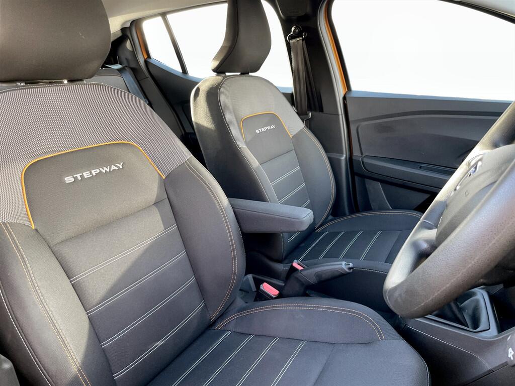 Used Dacia Sandero Stepway 2022 for sale - 76887218: Photo 9