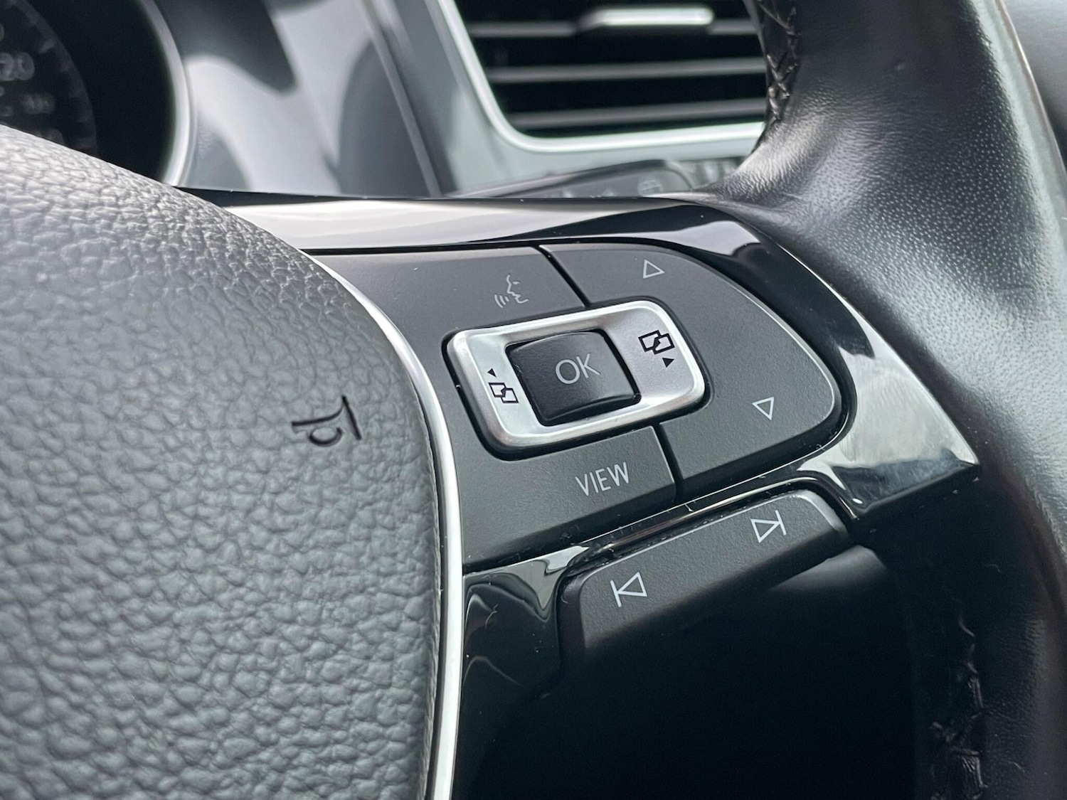 Used Volkswagen Golf 2018 for sale - 78205342: Photo 39