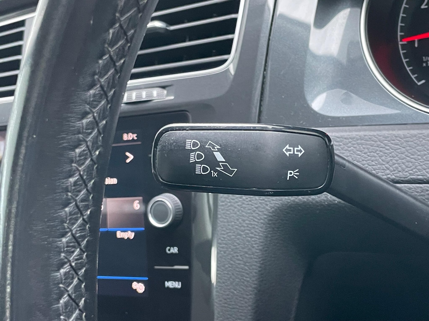 Used Volkswagen Golf 2018 for sale - 78205342: Photo 40