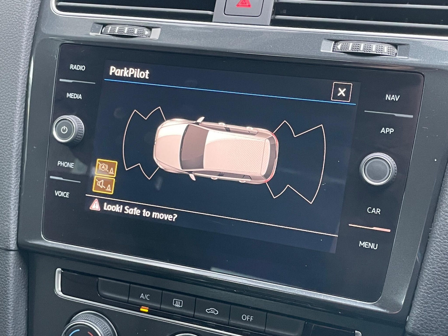 Used Volkswagen Golf 2018 for sale - 78205342: Photo 46