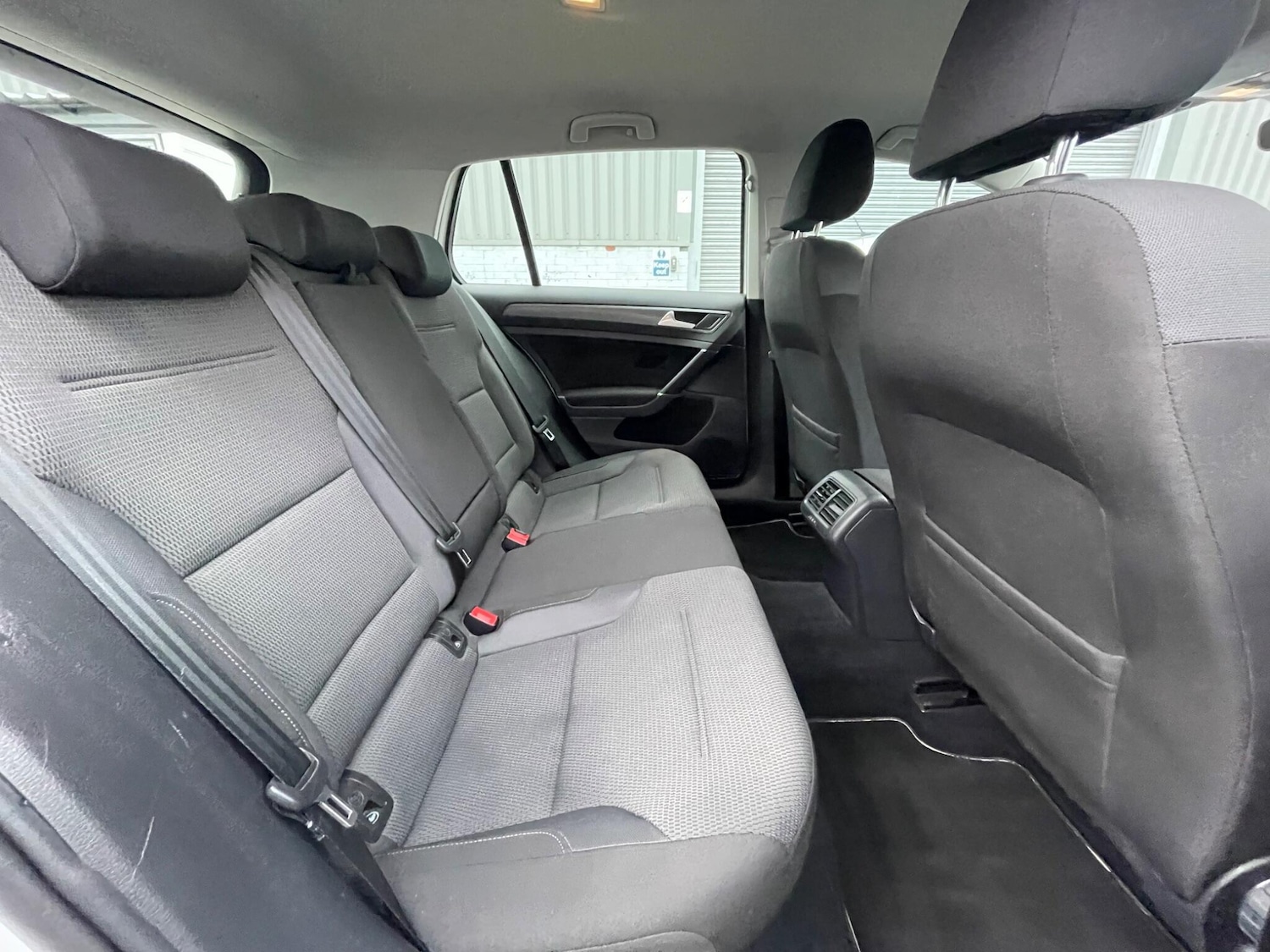 Used Volkswagen Golf 2018 for sale - 78205342: Photo 58