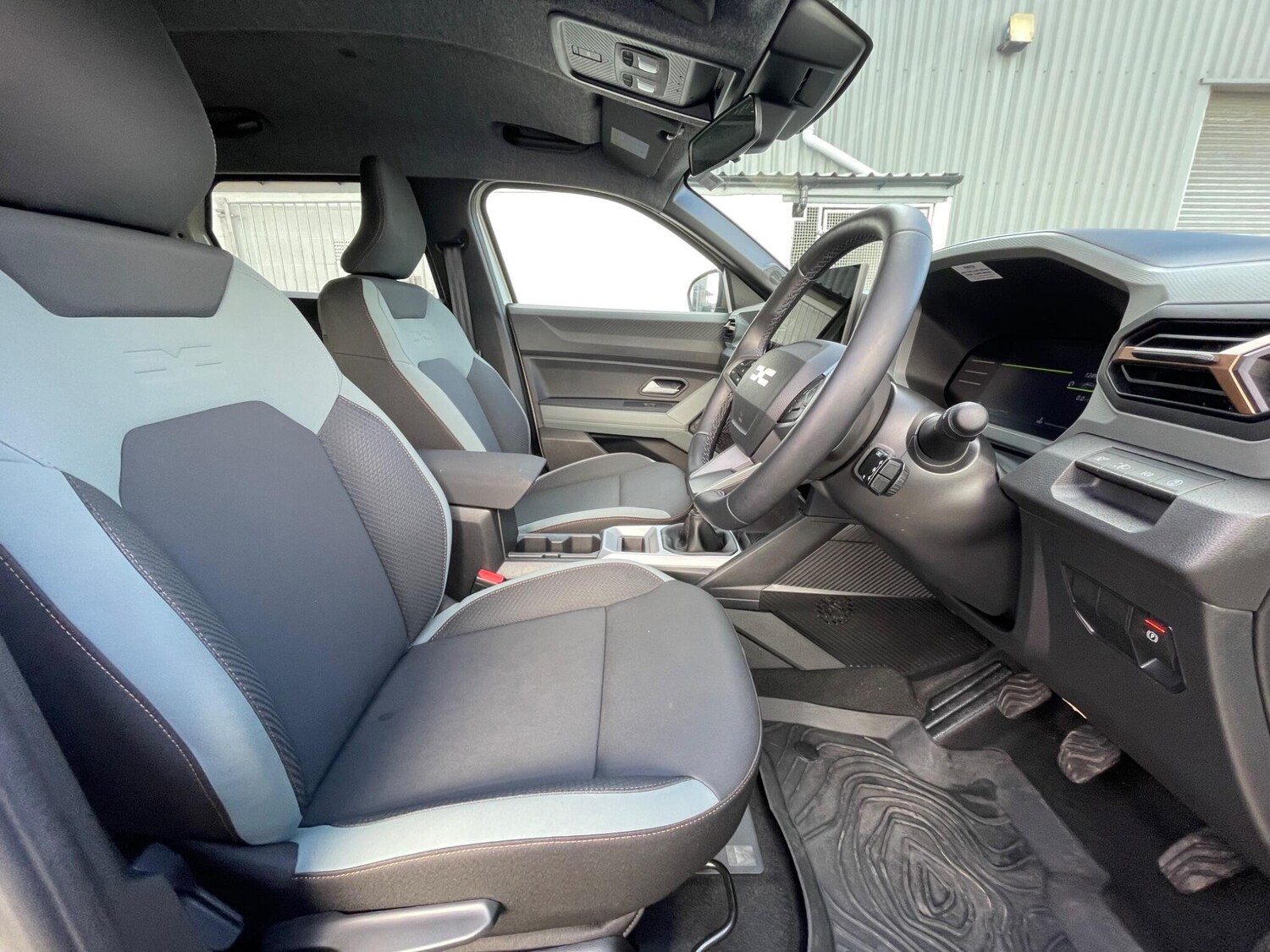 Used Dacia Duster 2025 for sale - 77574963: Photo 36