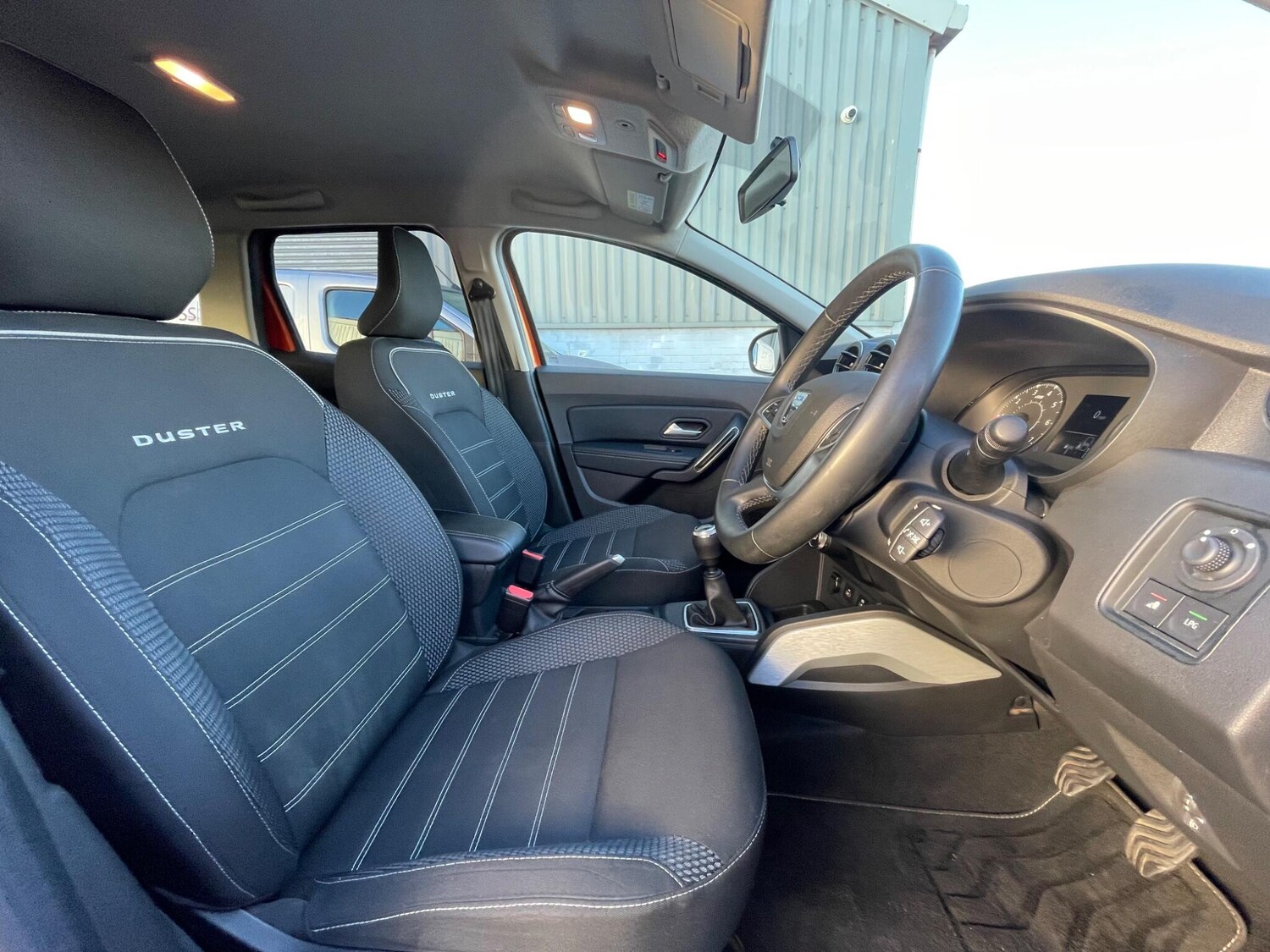 Used Dacia Duster 2022 for sale - 76513152: Photo 36